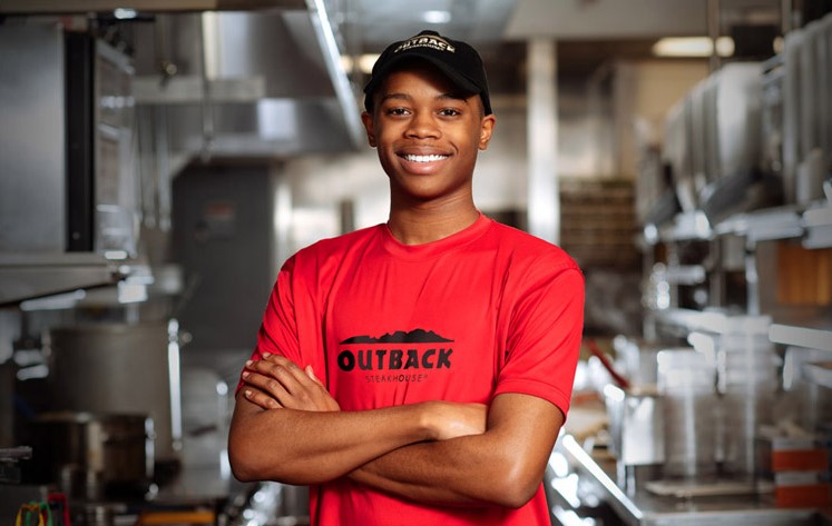 What It's Like To Work At Outback Steakhouse, According To Employees